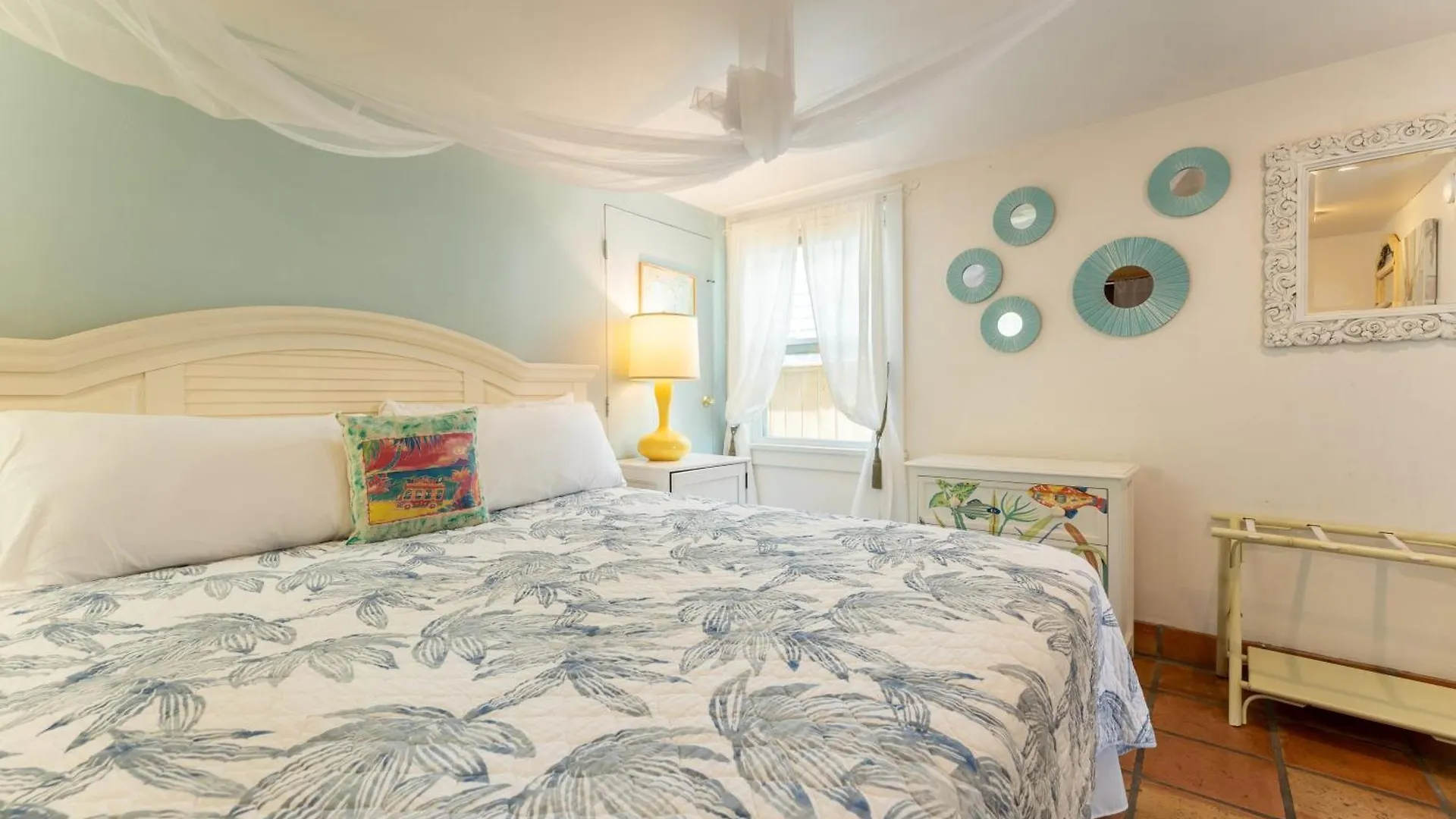 Casita De Catherine By Avantstay 1 Block To Duval St W Hot Tub 키웨스트 0*,